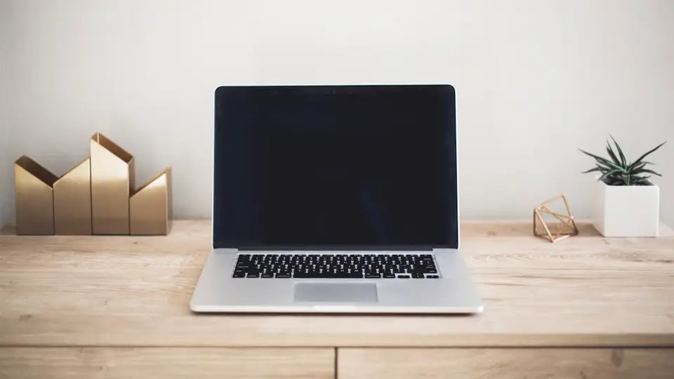 Automatizar tareas repetitivas con agentes de IA (guía con ejemplos reales)