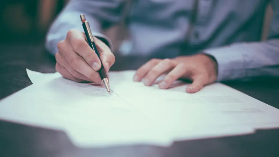 DPA con Anthropic y OpenAI: el contrato que te falta